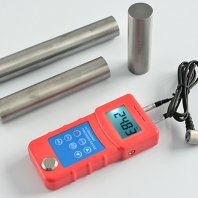 UM6800 Ultrasonic Thickness Gauge